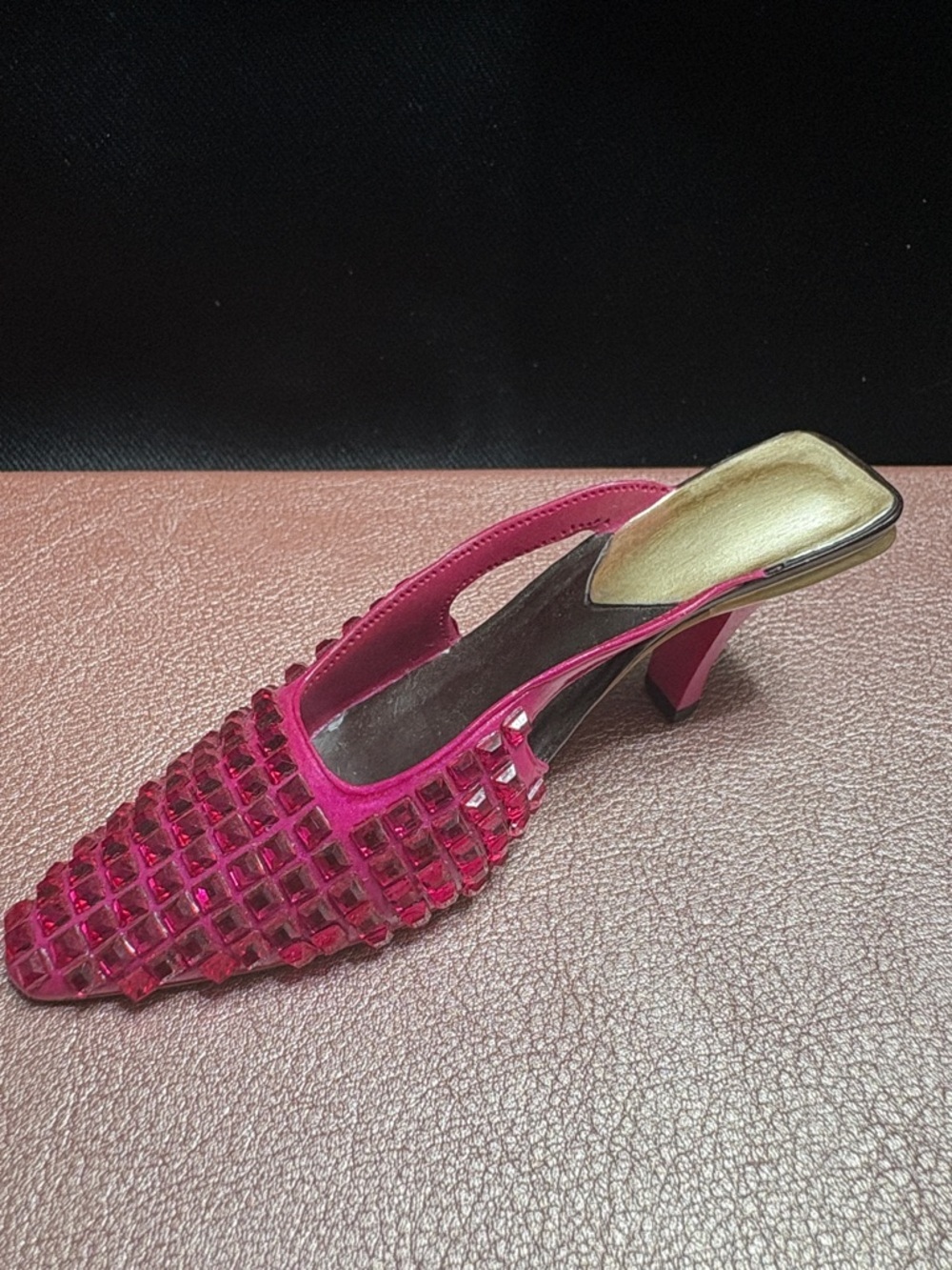 Just The Right Shoe Fuchsia Slingback Heels - Picture 2 of 5